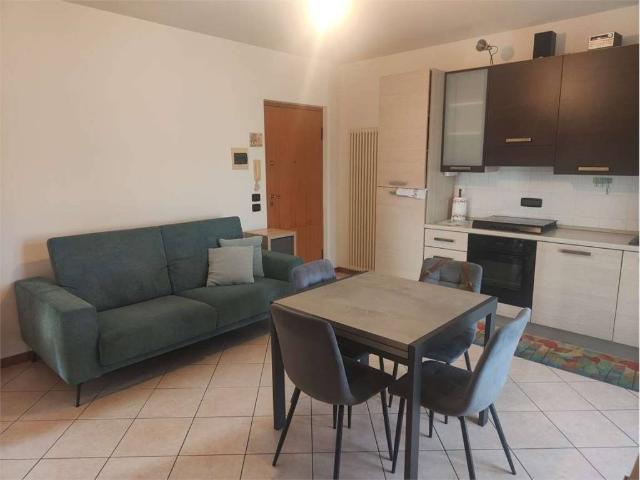Appartamento in affitto a Azzano, Castel D'azzano