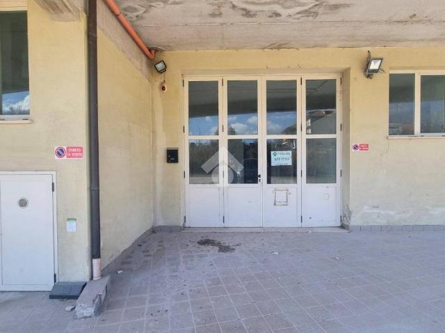 Appartamento in affitto a Sambuco, Marche