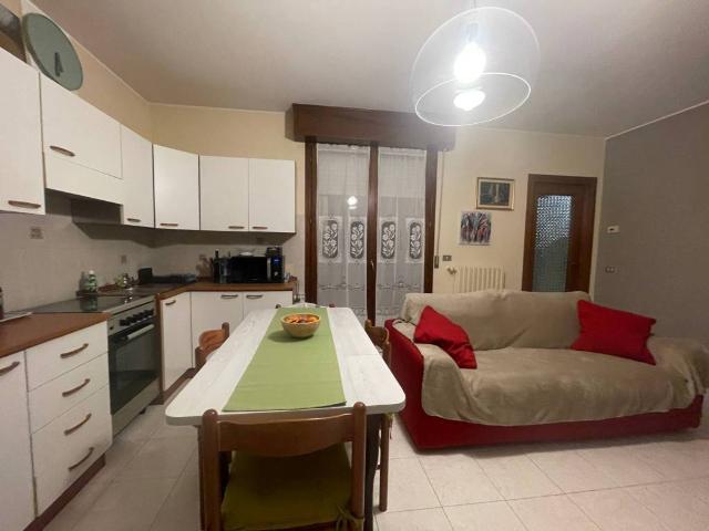 Appartamento in affitto a Unione dei comuni del Sorbara, Castelfranco Emilia