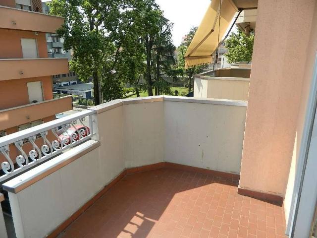Appartamento in affitto a Castegnate, Castellanza
