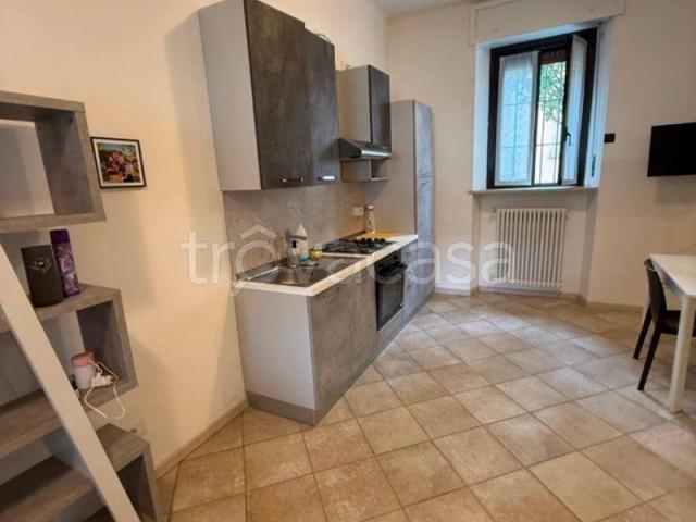 Appartamento in affitto a Castegnate, Castellanza