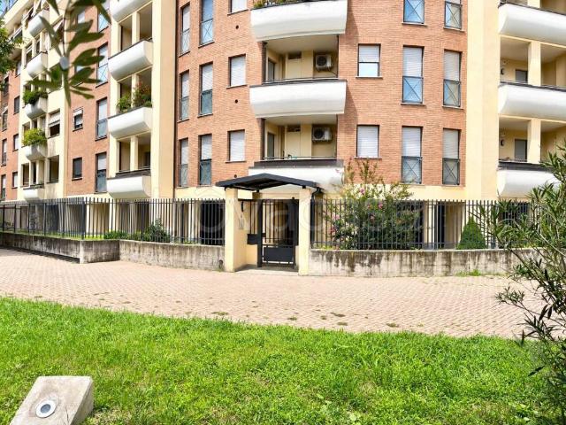 Appartamento in affitto a Castegnate, Castellanza