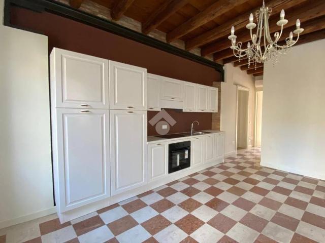 Appartamento in affitto a Fonte, Castello Di Godego