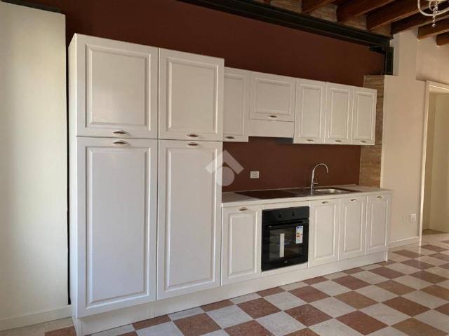Appartamento in affitto a Fonte, Castello Di Godego