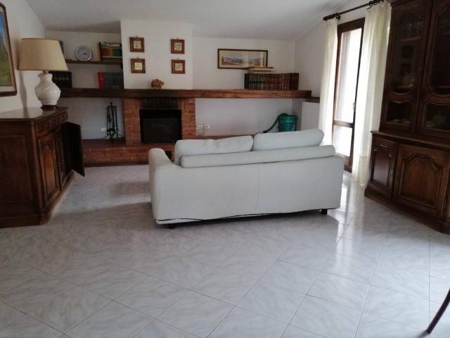 Appartamento in affitto a Appennino Reggiano, Re