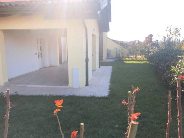 Appartamento in affitto a Unione di comuni Terre di Castelli, Castelnuovo Rangone
