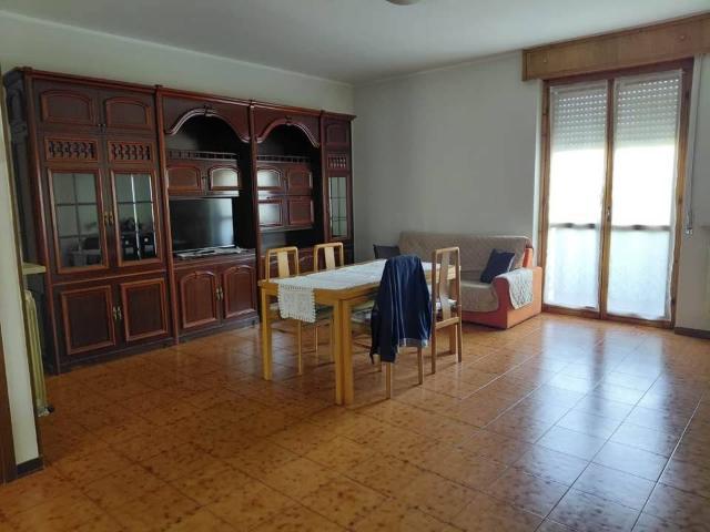 Appartamento in affitto a Castelverde, Lombardia