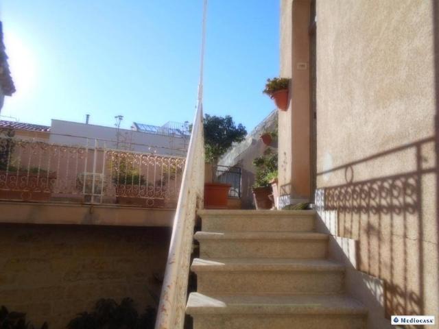 Appartamento in affitto a Quartiere San Giovanni, Castelvetrano