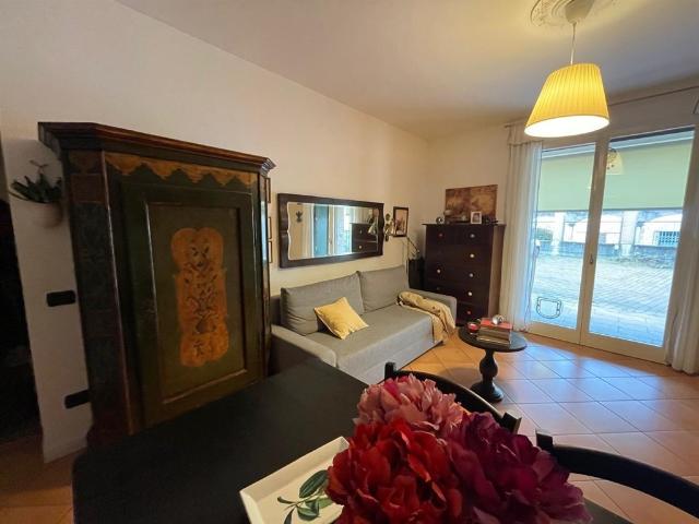 Appartamento in affitto a Castronno, Lombardia