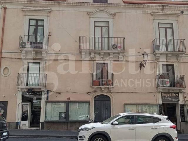 Appartamento in affitto a Centro storico, Catania