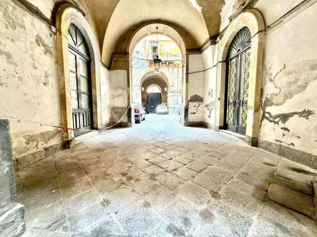 Appartamento in affitto a Centro storico, Catania
