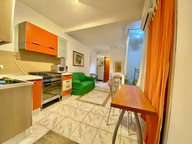 Appartamento in affitto a Centro storico, Catania