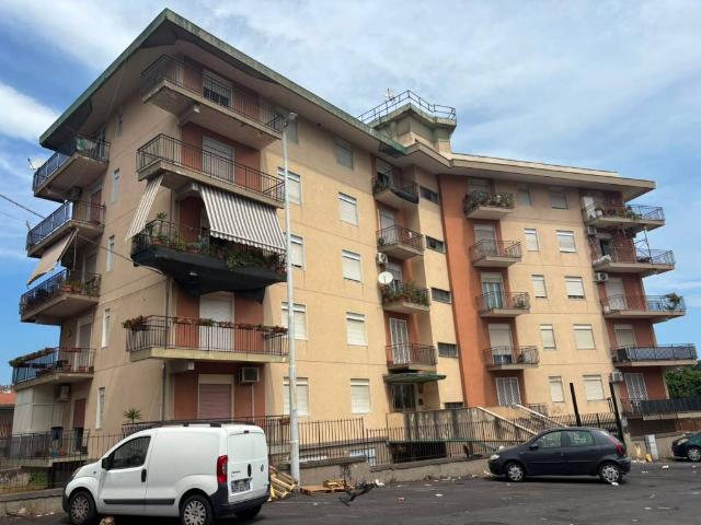 Appartamento in affitto a Picanello-Ognina-Barriera-Canalicchio, Catania