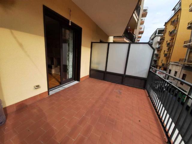 Appartamento in affitto a Monserrato, Catania