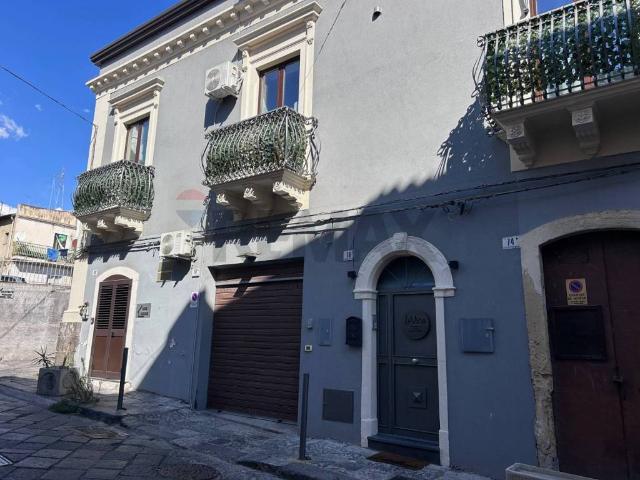 Appartamento in affitto a Centro storico, Catania