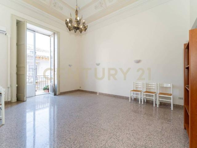Appartamento in affitto a Centro storico, Catania