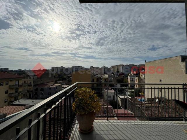 Appartamento in affitto a Centro storico, Catania