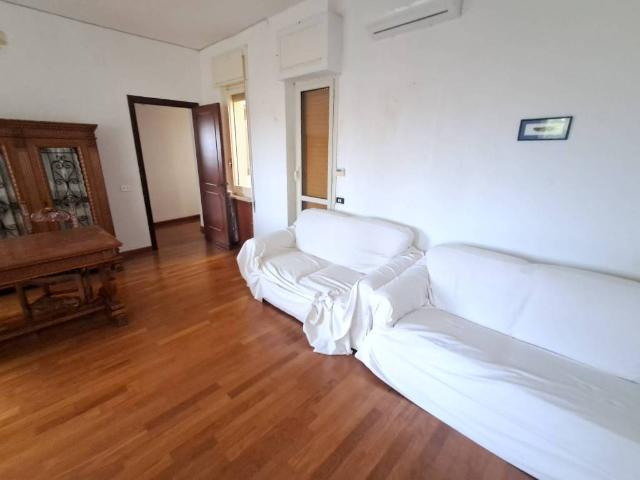 Appartamento in affitto a Sant'Antonio, Calabria