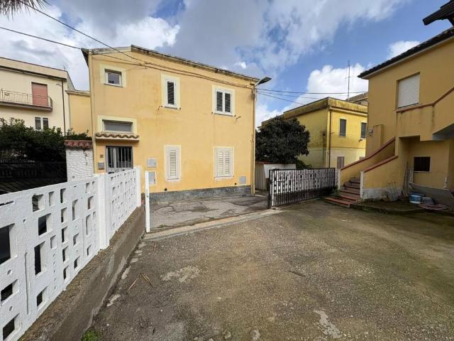 Appartamento in affitto a Santa Maria, Calabria