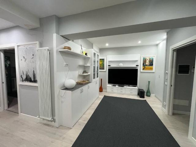 Appartamento in affitto a Mater Domini, Calabria