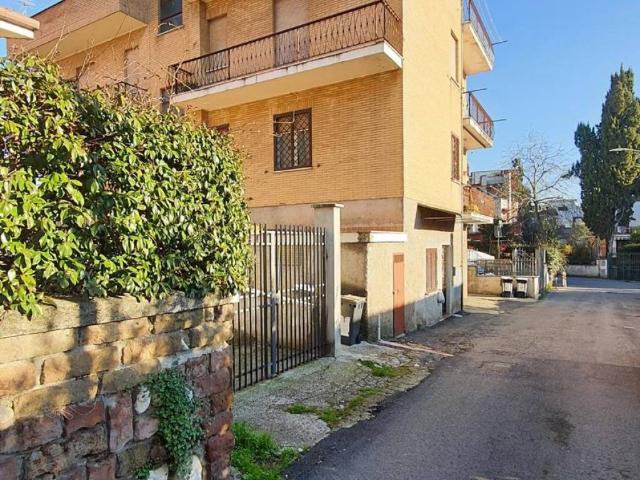 Appartamento in affitto a Roma Capitale, Lazio