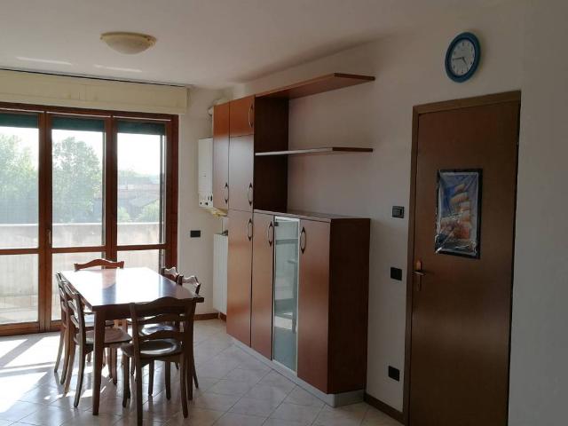 Appartamento in affitto a Cavenago D'adda, Lombardia