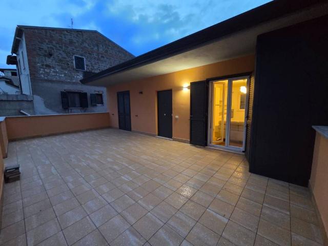 Appartamento in affitto a Ceccano, Frosinone