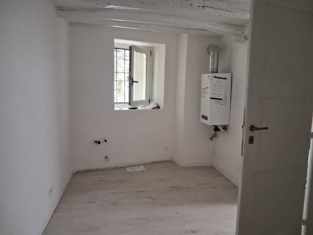Appartamento in affitto a Rovenna, Cernobbio