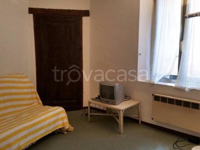 Appartamento in affitto a Rovenna, Cernobbio