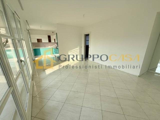 Appartamento in affitto a Cernusco Sul Naviglio, Lombardia