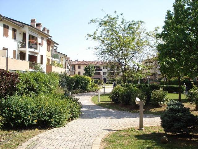 Appartamento in affitto a Cernusco Sul Naviglio, Lombardia