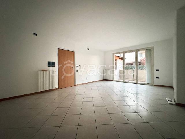 Appartamento in affitto a Cernusco Sul Naviglio, Lombardia