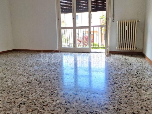 Appartamento in affitto a Cernusco Sul Naviglio, Lombardia