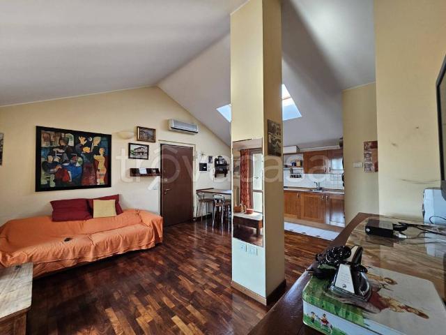 Appartamento in affitto a Cernusco Sul Naviglio, Lombardia
