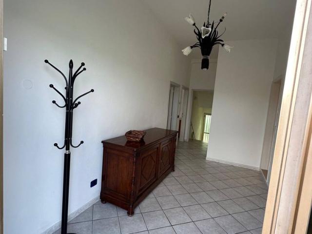 Appartamento in affitto a Cerreto Guidi, Firenze
