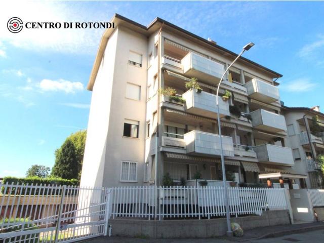 Appartamento in affitto a Cerro Maggiore, Milano