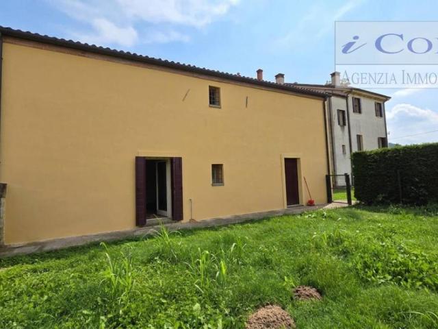 Appartamento in affitto a Cervarese Santa Croce, Veneto