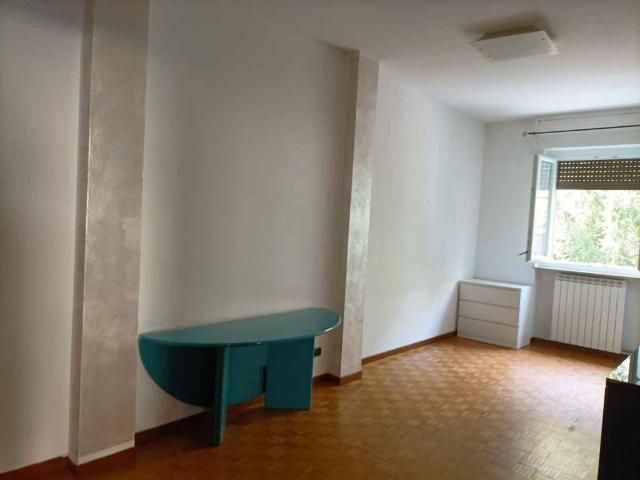 Appartamento in affitto a Cesano Boscone, Lombardia