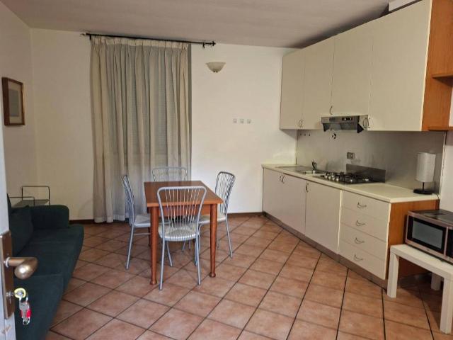 Appartamento in affitto a Cesano Maderno, Lombardia