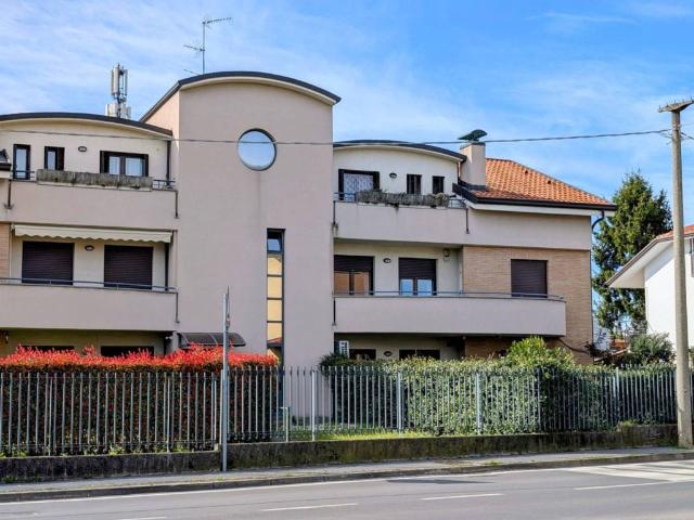 Appartamento in affitto a Cascina Biscia, Cesate