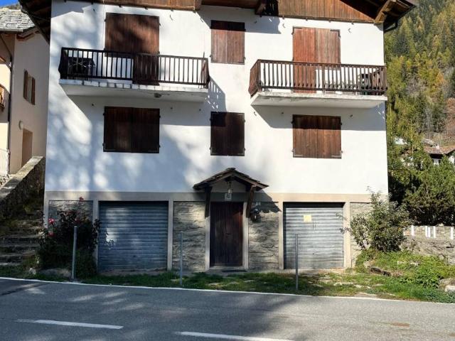 Appartamento in affitto a Champorcher, Le Vignat