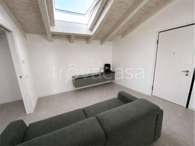 Appartamento in affitto a Chiari, Lombardia