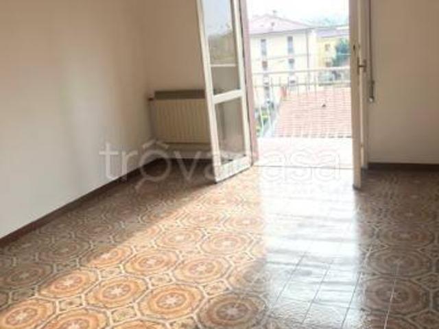 Appartamento in affitto a Chiari, Lombardia