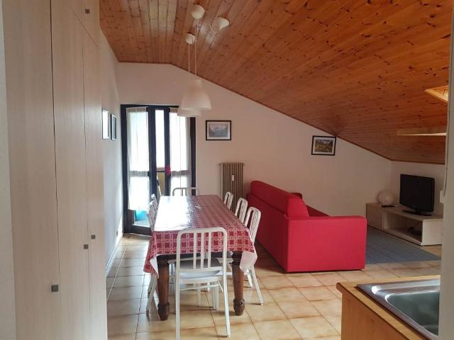 Appartamento in affitto a Battaini, Chiesa In Valmalenco