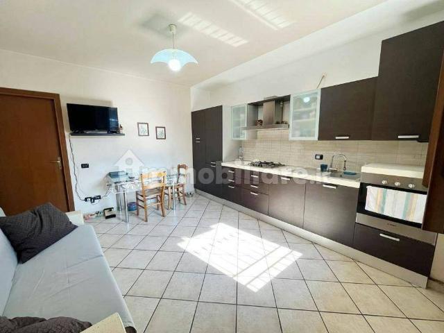 Appartamento in affitto a Cislago, Lombardia