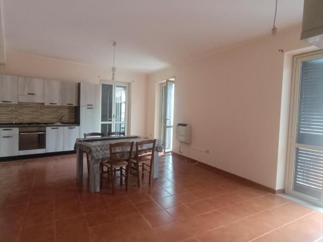 Appartamento in affitto a Calabria, Reggio Calabria