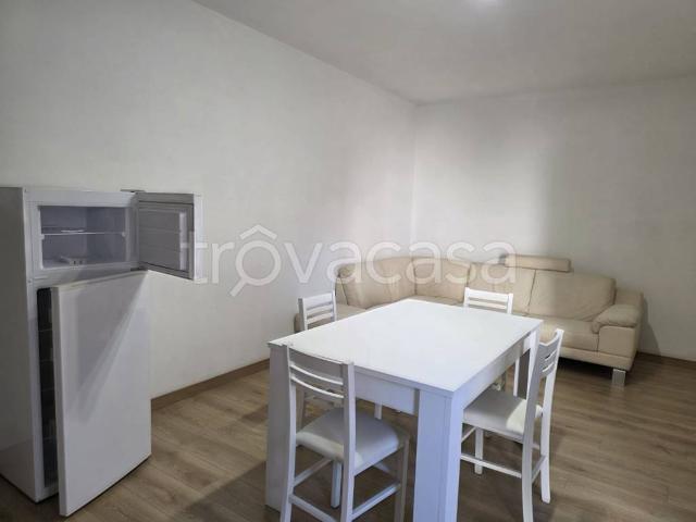 Appartamento in affitto a San Marone, Marche
