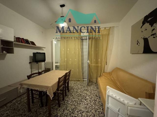 Appartamento in affitto a Marche, Macerata