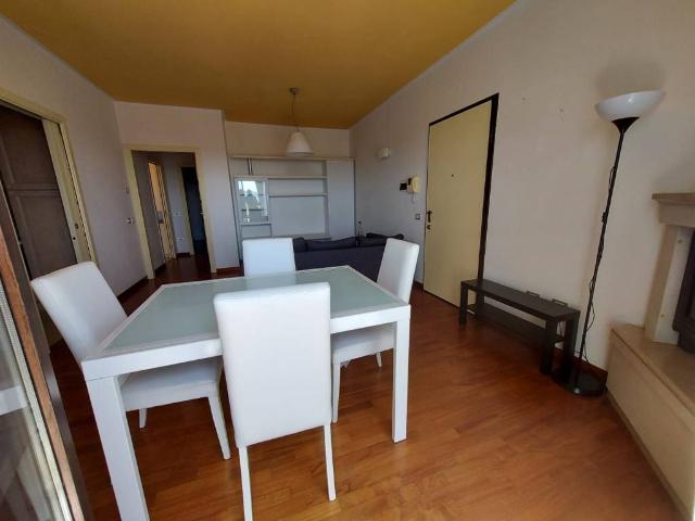 Appartamento in affitto a San Marone, Marche