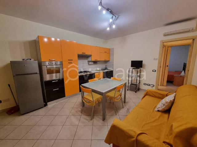 Appartamento in affitto a Marche, Macerata